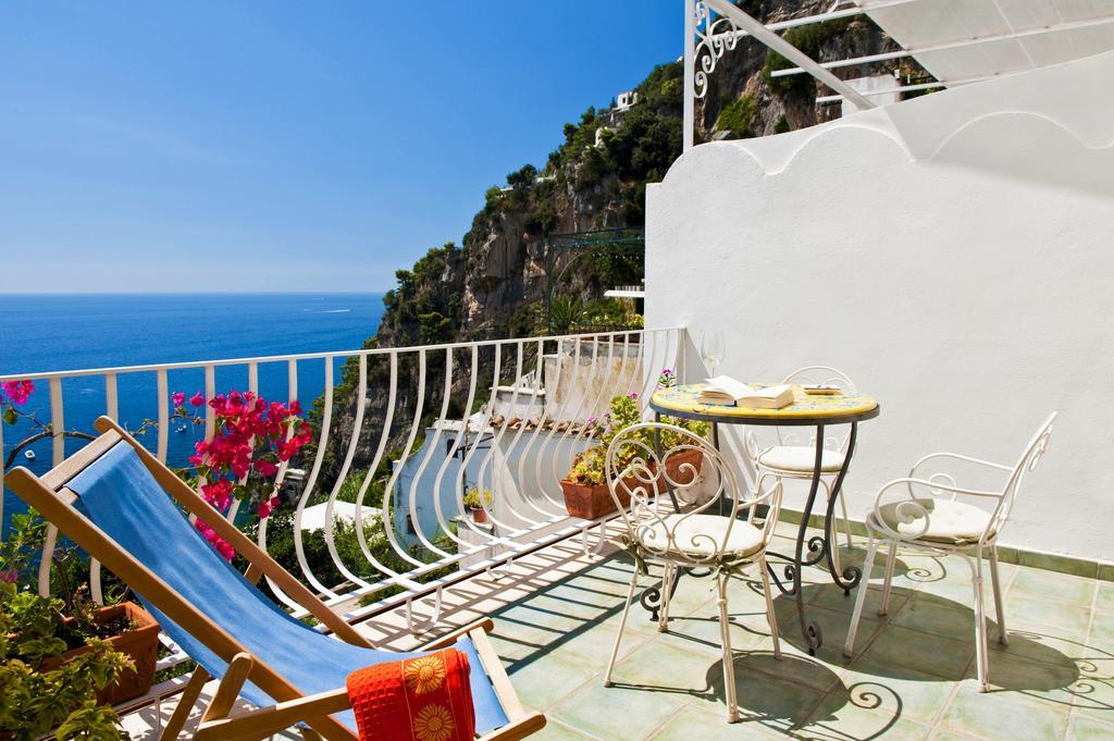 La Rosa Dei Venti Aparthotel Positano Room photo