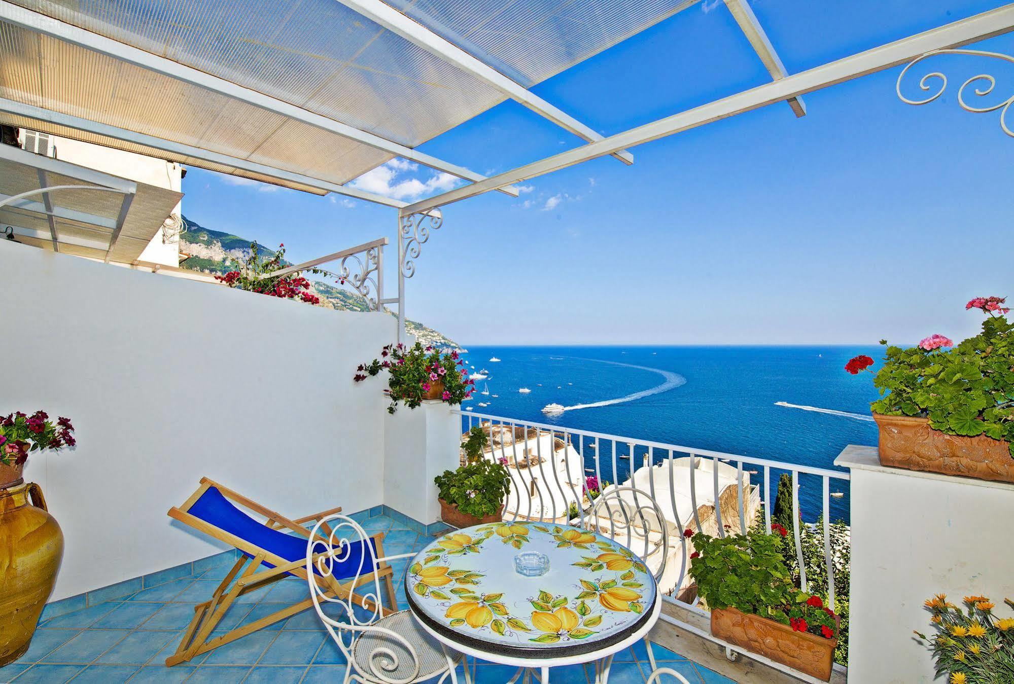 La Rosa Dei Venti Aparthotel Positano Exterior photo