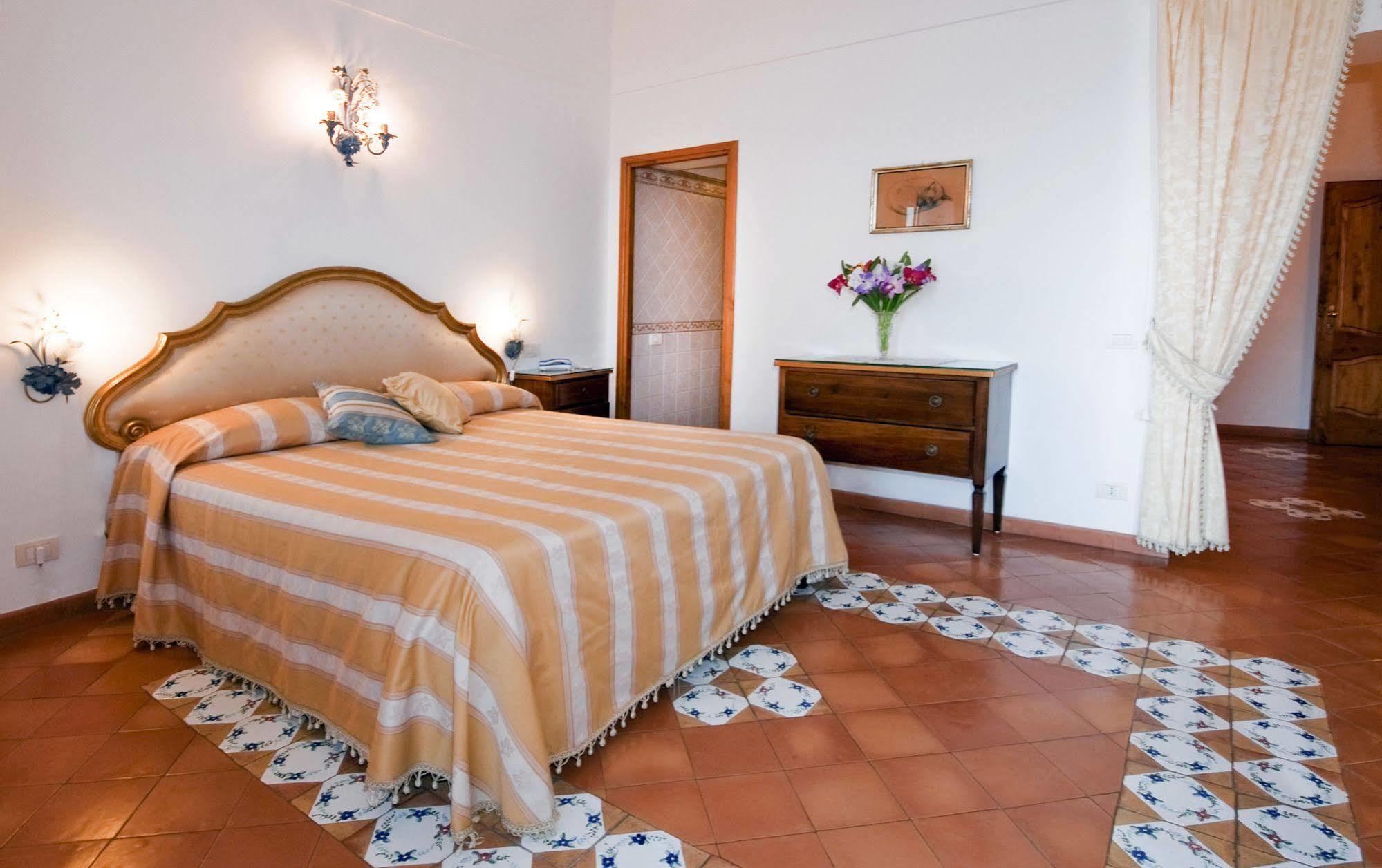 La Rosa Dei Venti Aparthotel Positano Exterior photo